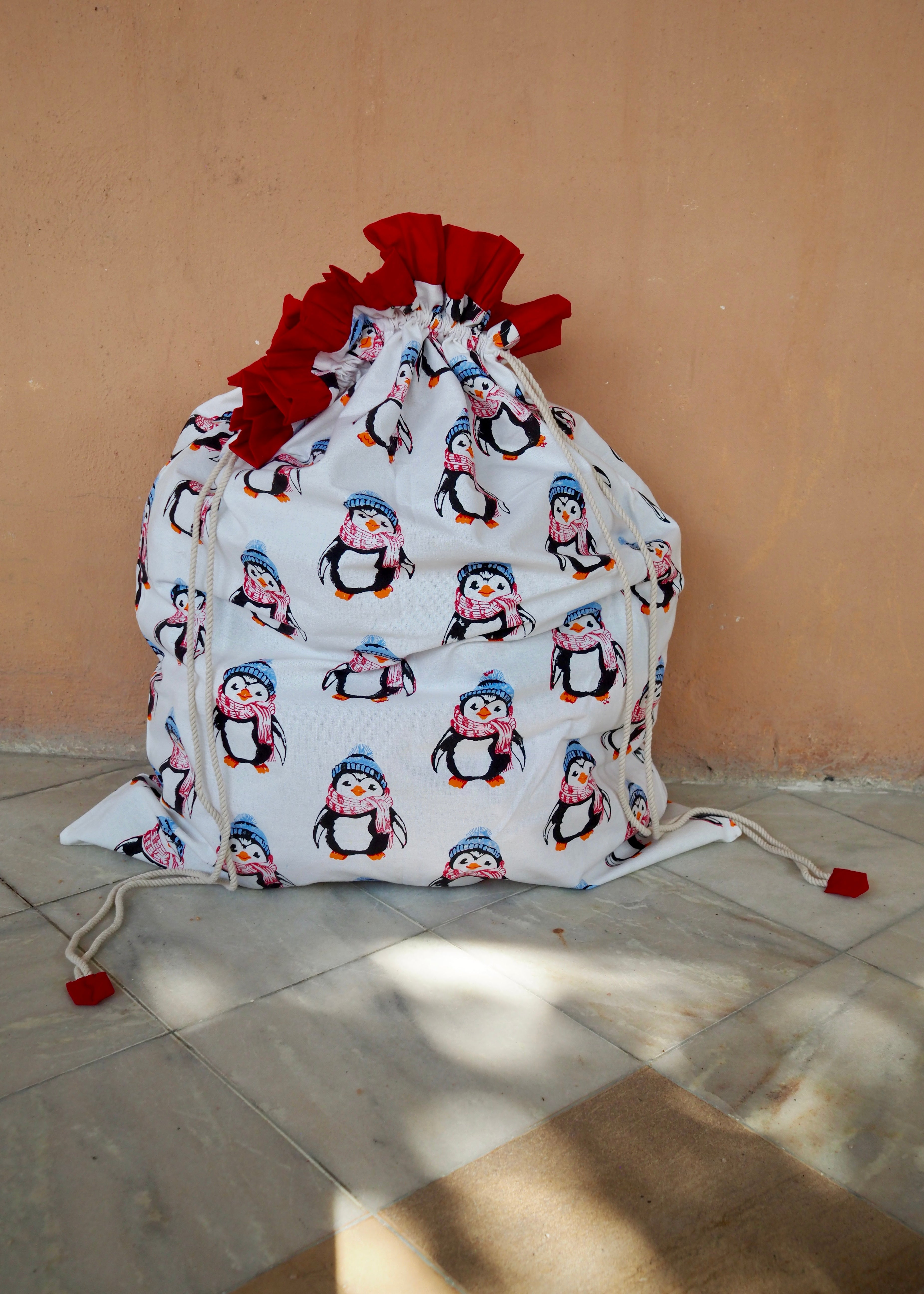Penguin Christmas Sack
