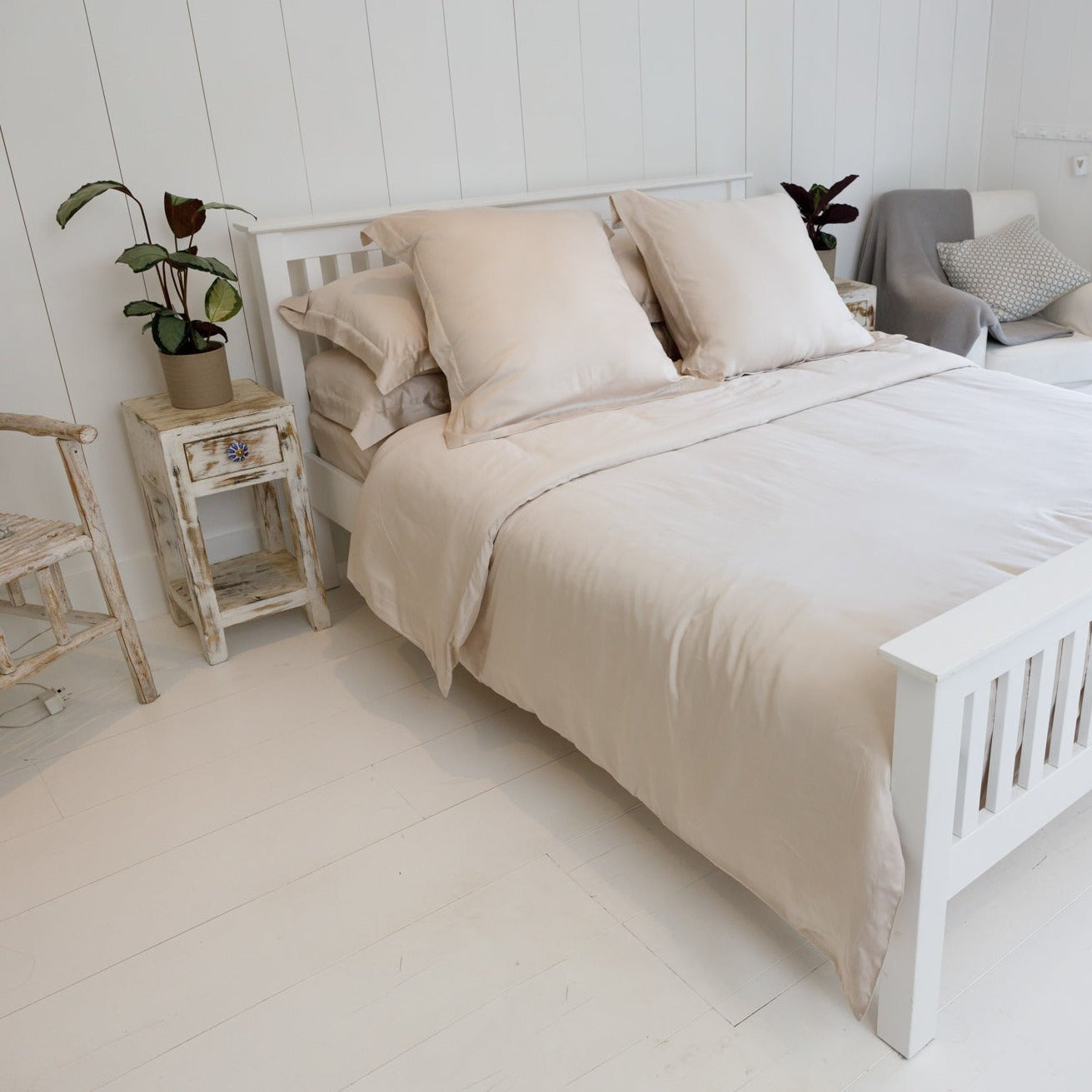 Eucalyptus Silk Flat Sheet in Grey