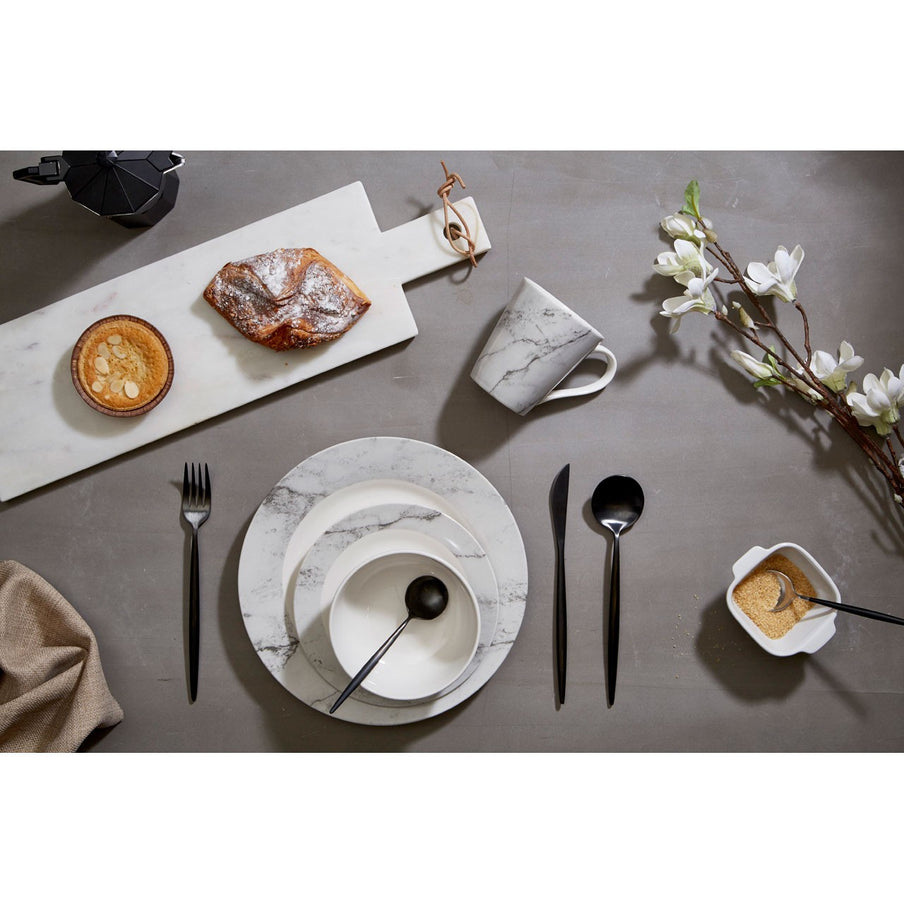Modern flatware set perfect for both casual dining and elegant entertaining