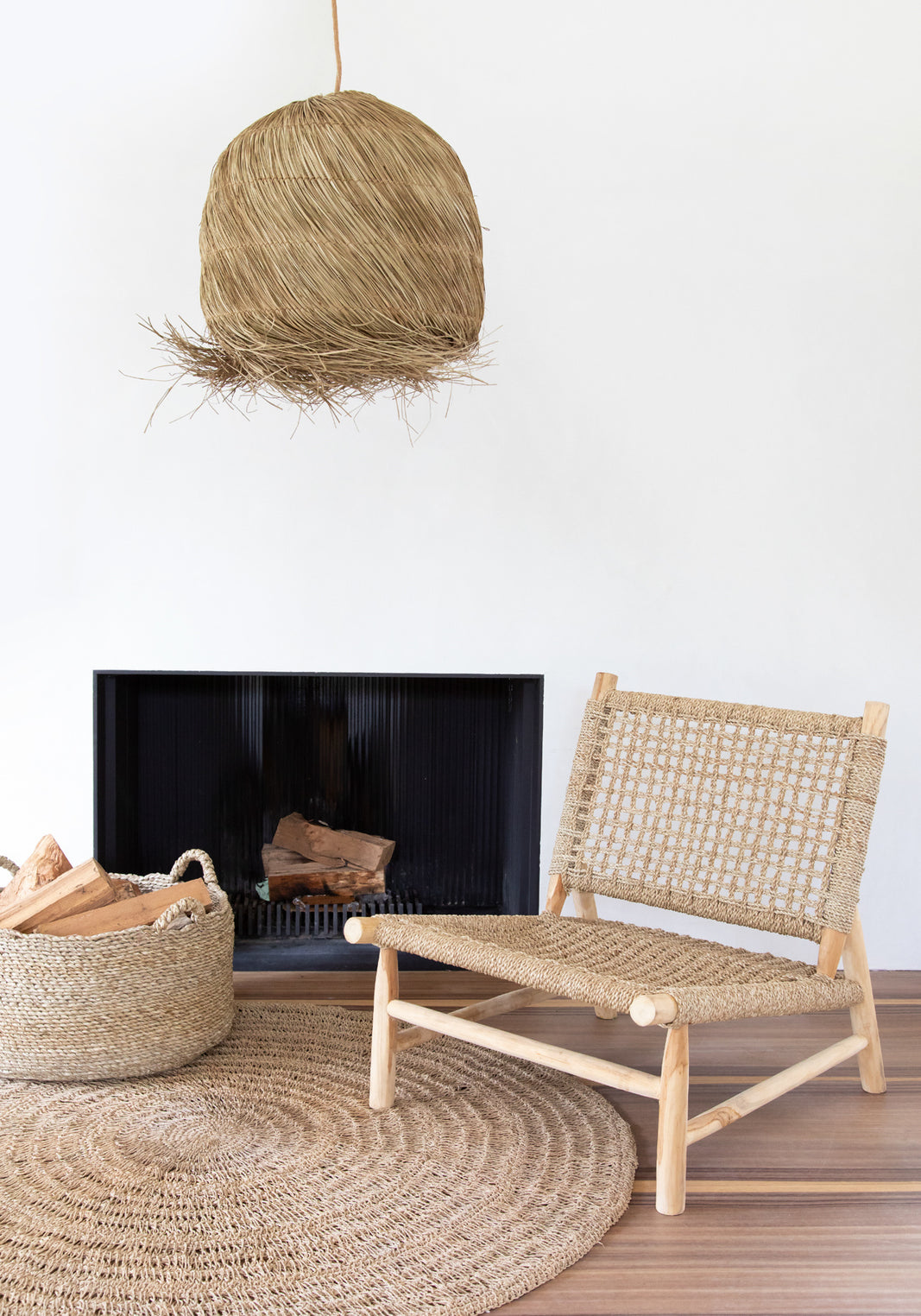Natural sisal single seat creating a cosy outdoor space