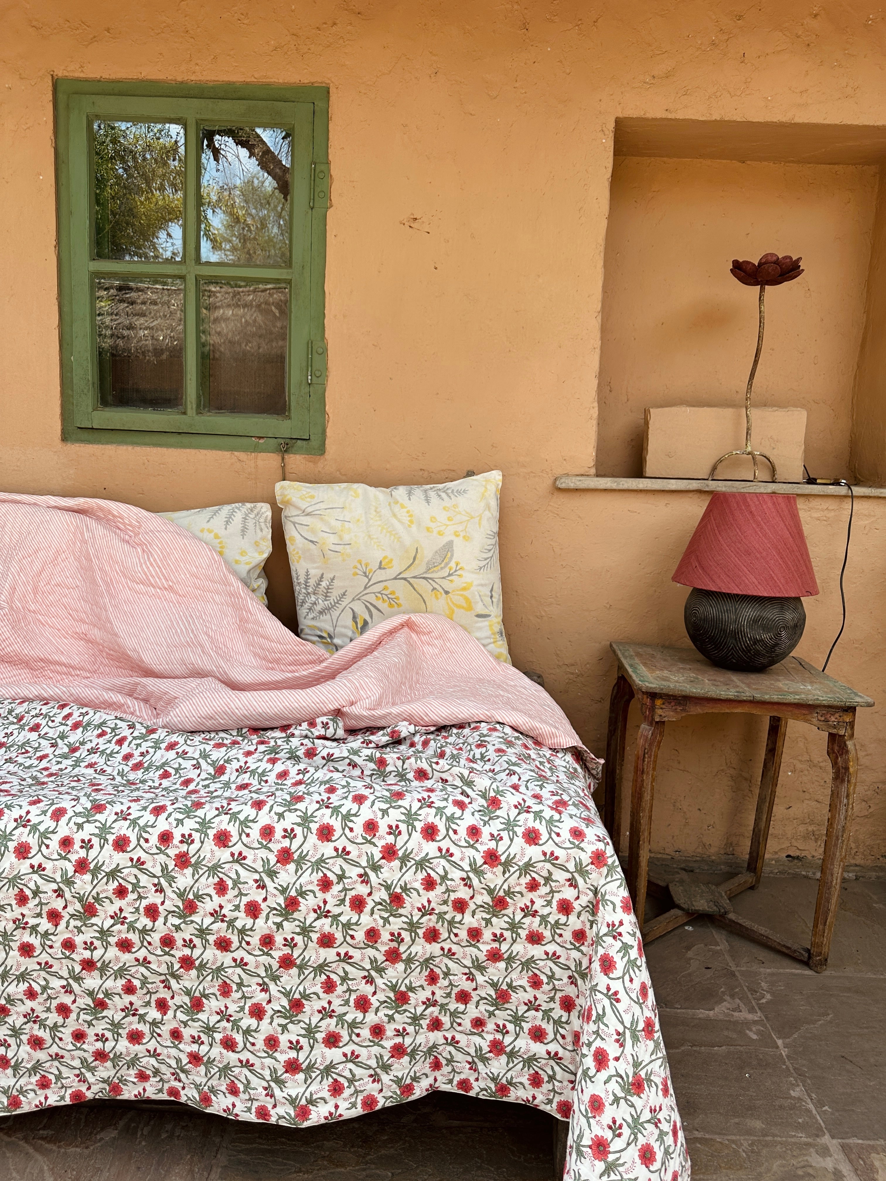 Red Floral Summer Pique Bed Quilt