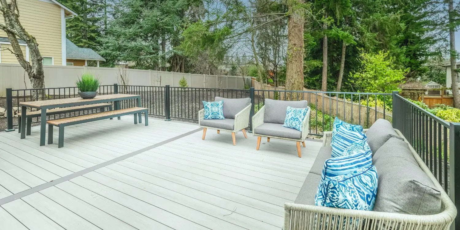 Easy & Effective | 9 Composite Decking Ideas for 2024 – Love to Home