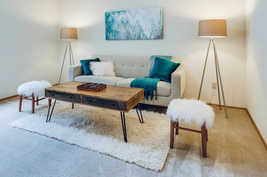 How To Mix Modern and Antiqued Furniture Styles Perfectly