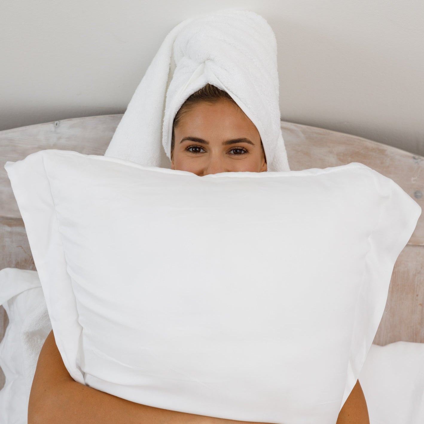 Organic Cotton Satin Bed Sheet Set