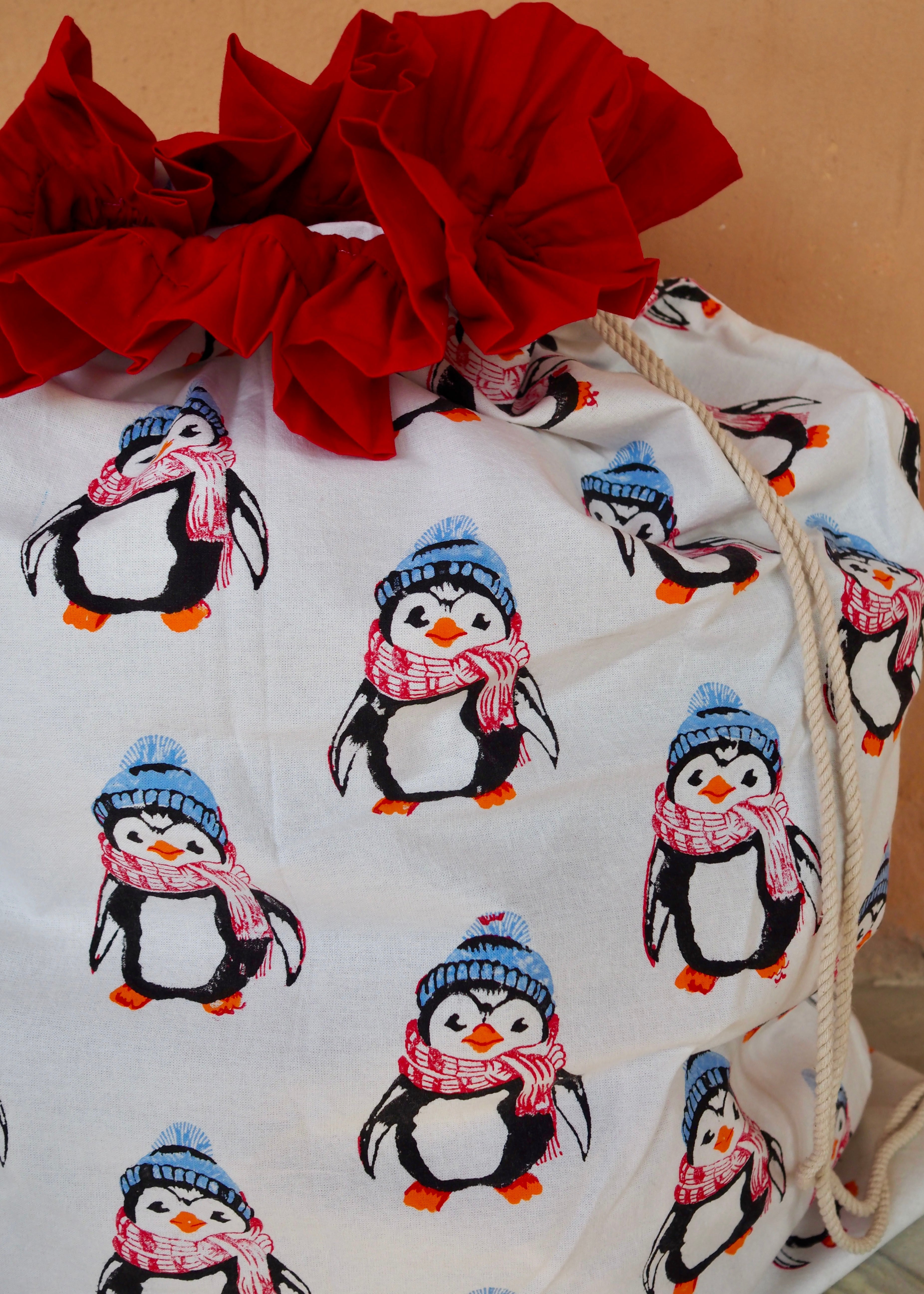 Penguin Christmas Sack