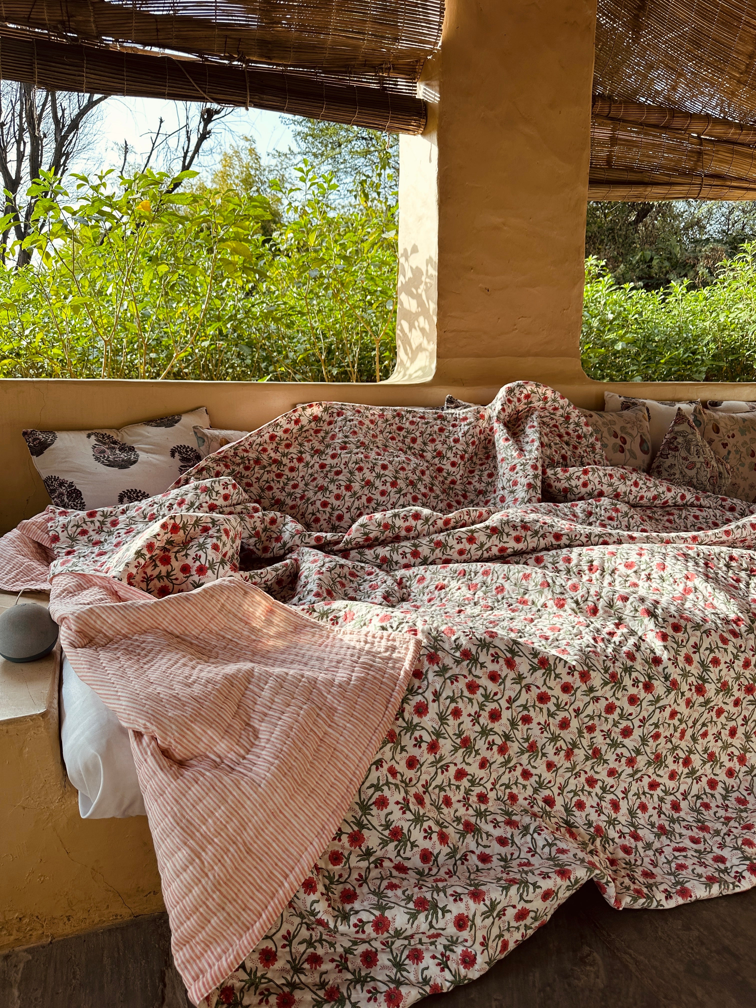 Red Floral Summer Pique Bed Quilt